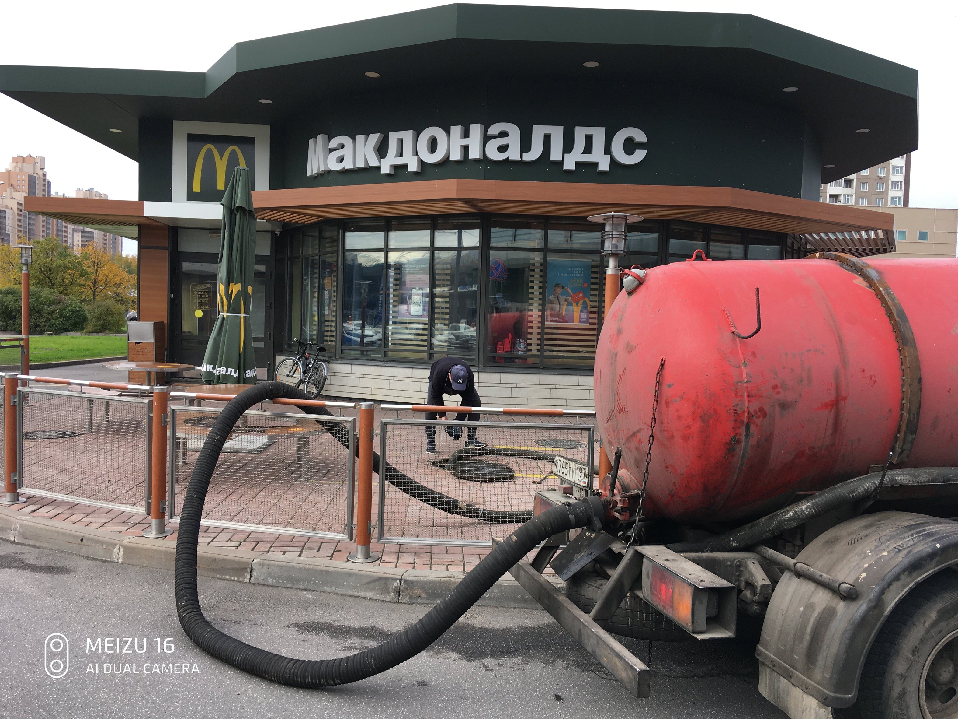 Отзыв о работе Илососной Машын в Василеостровском районе